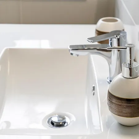 Trilocale Nella Domus Nova セッティモ・トリネーゼ