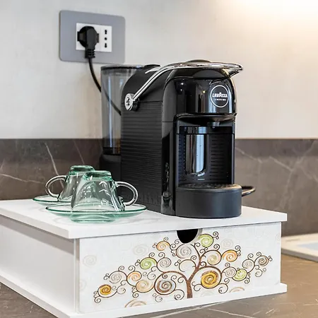 Trilocale Nella Domus Nova アパート